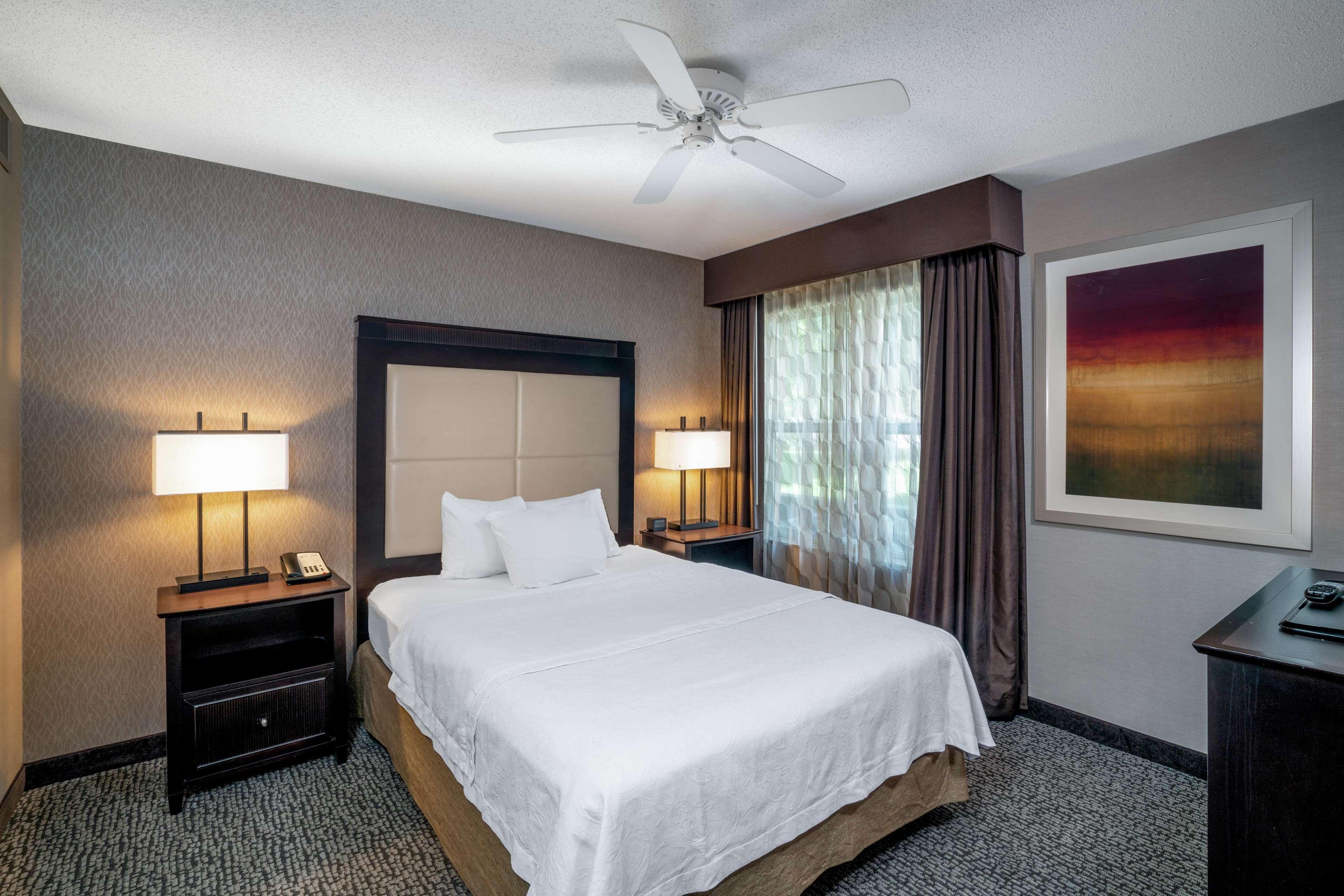 Homewood Suites Lafayette Exterior photo