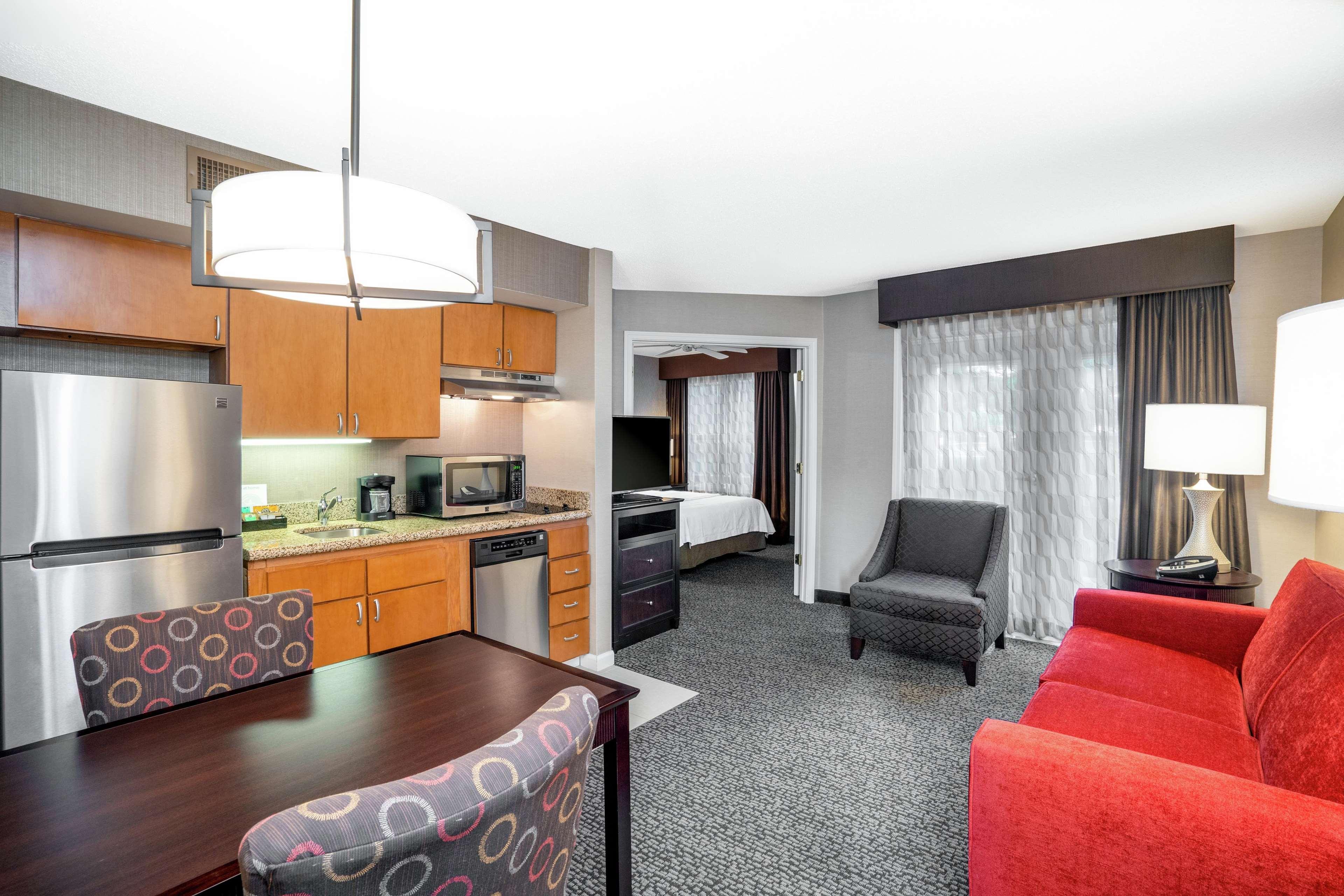 Homewood Suites Lafayette Exterior photo