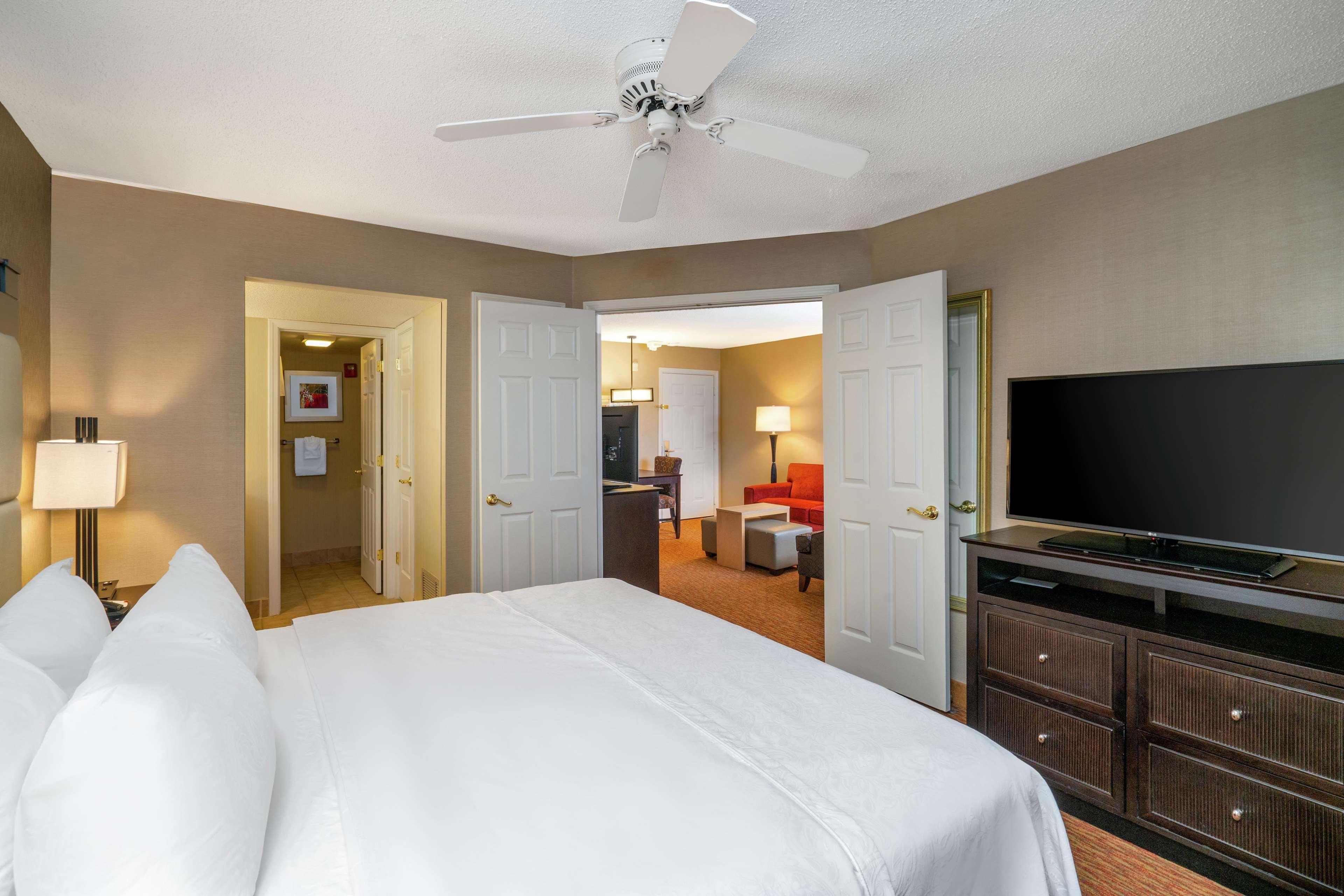 Homewood Suites Lafayette Exterior photo